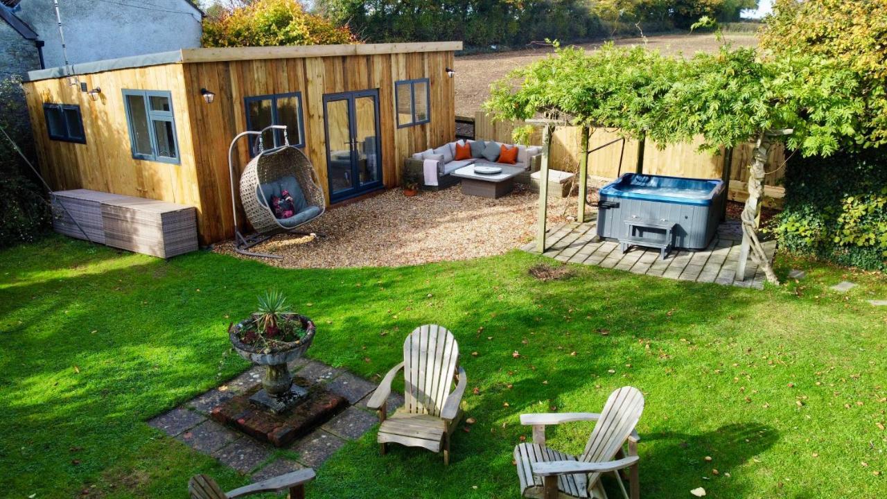 Log Cabin Near Bath Chippenham  Exterior foto